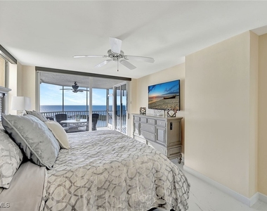 5550 Heron Point Drive - Photo Thumbnail 12