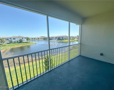 4551 Arboretum Circle - Photo Thumbnail 9