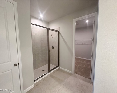 4551 Arboretum Circle - Photo Thumbnail 14