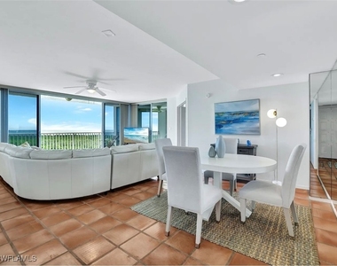 6361 Pelican Bay Boulevard - Photo Thumbnail 7
