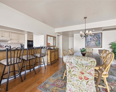 5550 Heron Point Drive - Photo Thumbnail 4