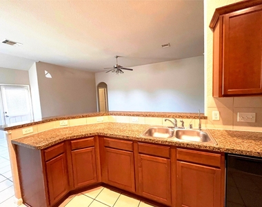 20330 Pine Water Lane - Photo Thumbnail 14