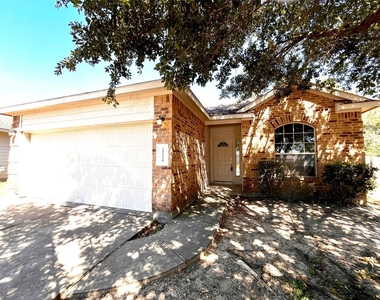 20330 Pine Water Lane - Photo Thumbnail 5