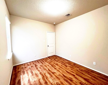 20330 Pine Water Lane - Photo Thumbnail 30