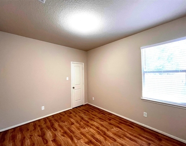 20330 Pine Water Lane - Photo Thumbnail 34