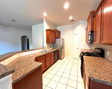 20330 Pine Water Lane - Photo Thumbnail 17