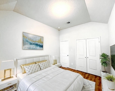 20330 Pine Water Lane - Photo Thumbnail 29