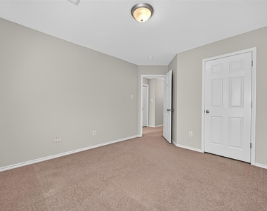 54 Marble Rock Place - Photo Thumbnail 27