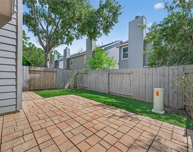 54 Marble Rock Place - Photo Thumbnail 29