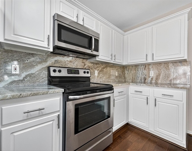 54 Marble Rock Place - Photo Thumbnail 9