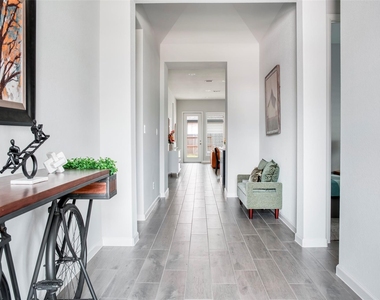 30142 Gold Finch Place - Photo Thumbnail 2