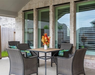 30142 Gold Finch Place - Photo Thumbnail 35