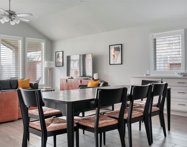 30142 Gold Finch Place - Photo Thumbnail 10