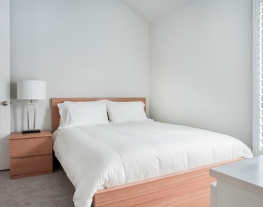 30142 Gold Finch Place - Photo Thumbnail 22