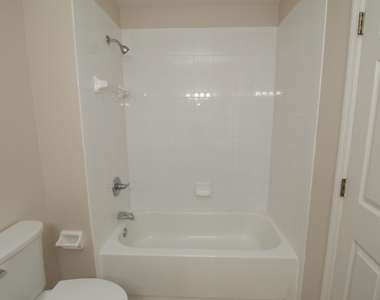 105 Turpial Way - Photo Thumbnail 2