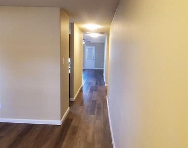 9342 Canady Park Lane - Photo Thumbnail 3