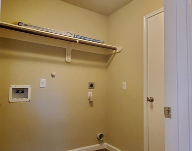9342 Canady Park Lane - Photo Thumbnail 4