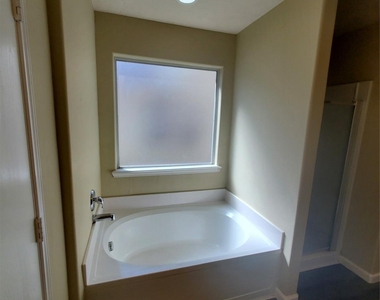 9342 Canady Park Lane - Photo Thumbnail 13