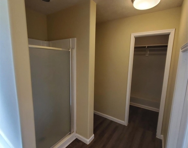 9342 Canady Park Lane - Photo Thumbnail 14