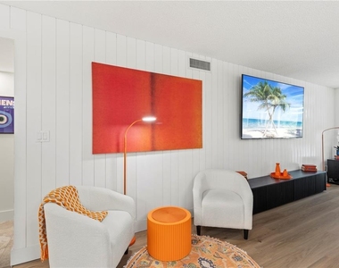 806 Bayport Way - Photo Thumbnail 18
