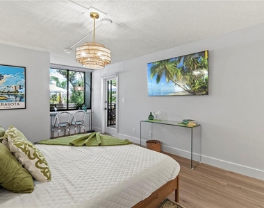 609 Bayport Way - Photo Thumbnail 27