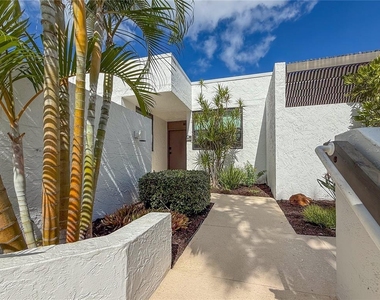 609 Bayport Way - Photo Thumbnail 1