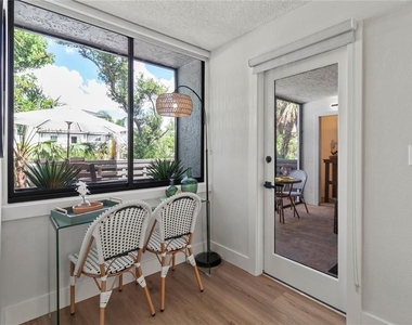 609 Bayport Way - Photo Thumbnail 26
