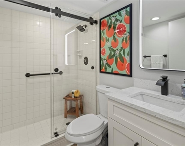 609 Bayport Way - Photo Thumbnail 37