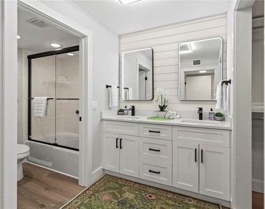 609 Bayport Way - Photo Thumbnail 29