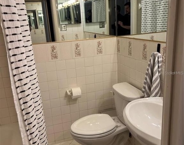 2460 E Vina Del Mar Boulevard - Photo Thumbnail 15