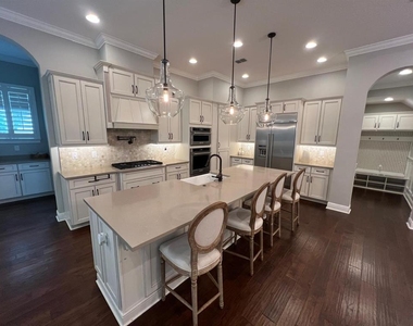 12927 Canopy Woods Way - Photo Thumbnail 7