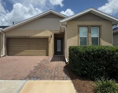 5235 Nw 33rd Place - Photo Thumbnail 1
