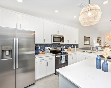 17500 Opal Sand Court - Photo Thumbnail 14