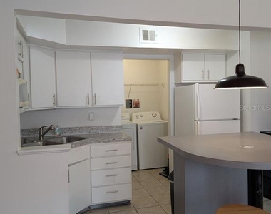 2601 Sw Archer Road - Photo Thumbnail 2