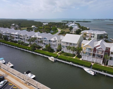 11724 Anglers Club Drive - Photo Thumbnail 2
