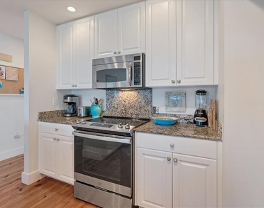480 Gulf Boulevard - Photo Thumbnail 20