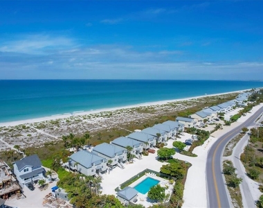 480 Gulf Boulevard - Photo Thumbnail 1