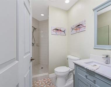 3313 Sunset Key Cir - Photo Thumbnail 27