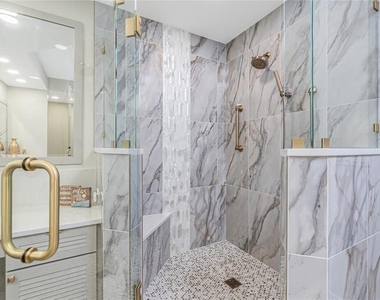3313 Sunset Key Cir - Photo Thumbnail 45