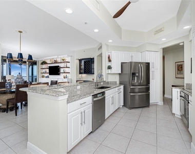 3313 Sunset Key Cir - Photo Thumbnail 19