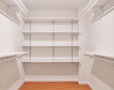 70 Ridgedale Ave - Photo Thumbnail 7