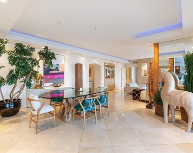 209 N Birch Road - Photo Thumbnail 21