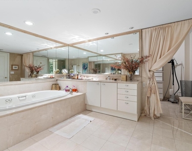 209 N Birch Road - Photo Thumbnail 28