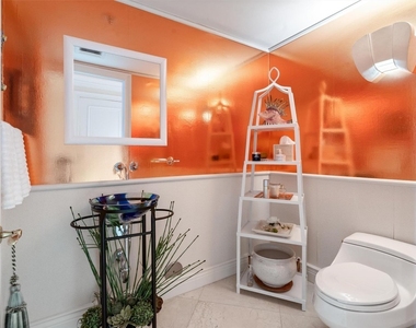 209 N Birch Road - Photo Thumbnail 24
