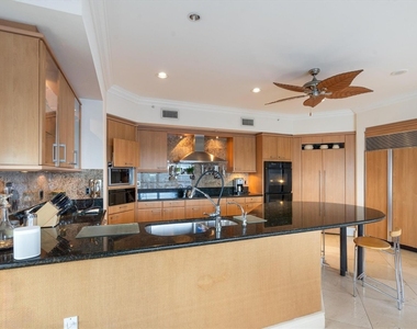 209 N Birch Road - Photo Thumbnail 20