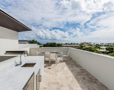 240 Shore Court - Photo Thumbnail 29