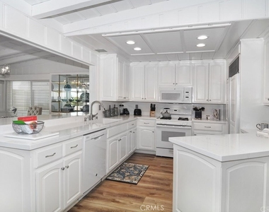 35325 Beach Road - Photo Thumbnail 25
