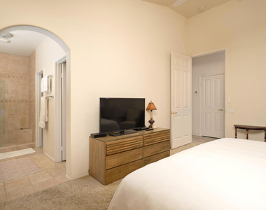 67645 Cielo Court - Photo Thumbnail 9