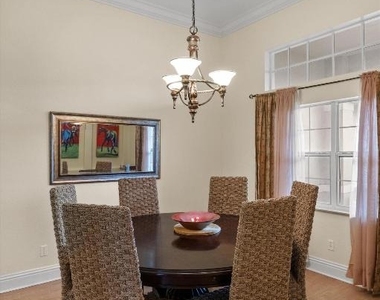 2981 Dovedale Court E - Photo Thumbnail 11