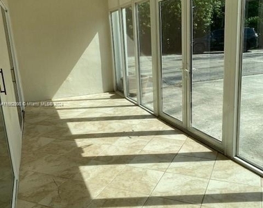 4450 S Jog Road - Photo Thumbnail 15